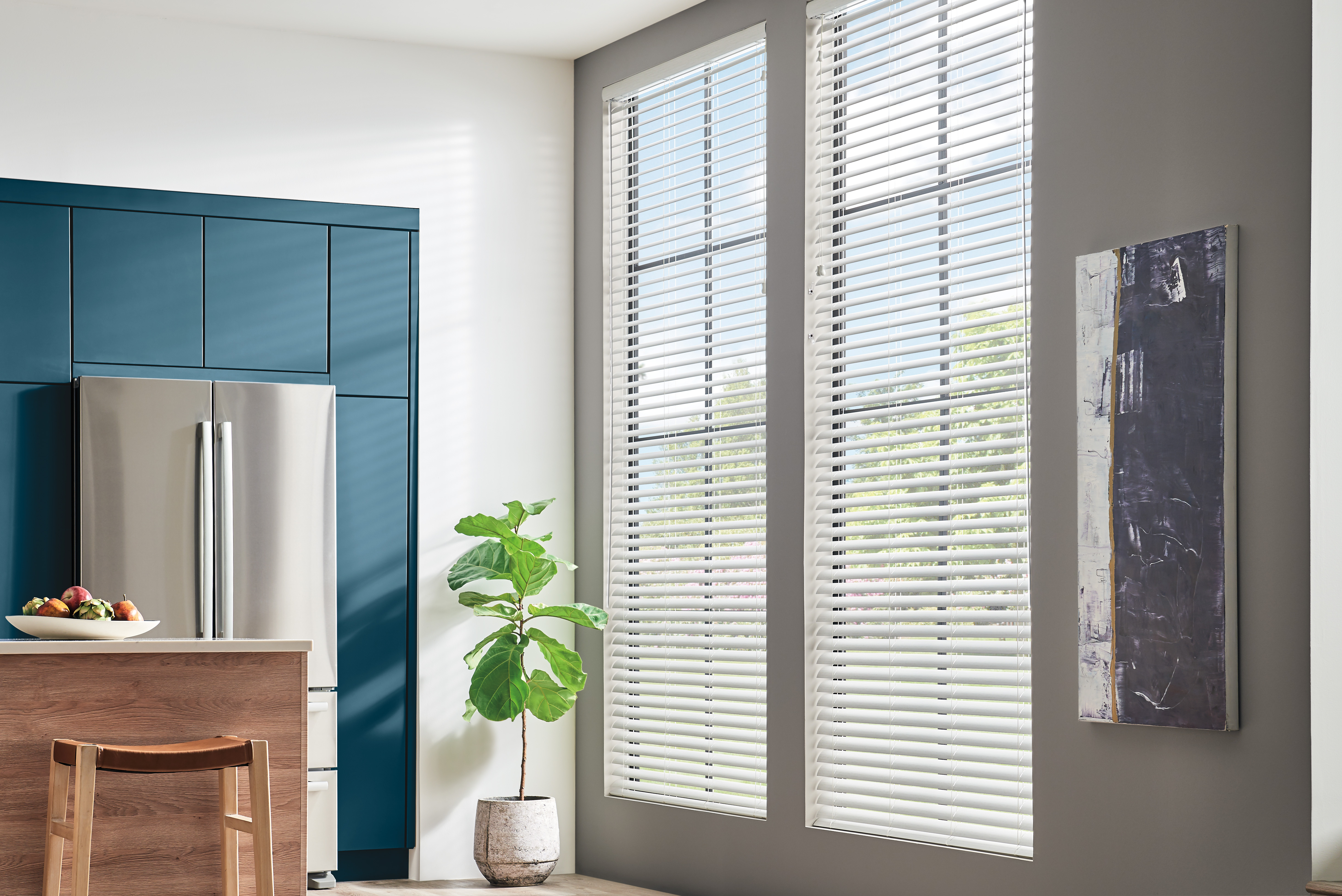 Graber room scenes, horizontal blinds in kitchen